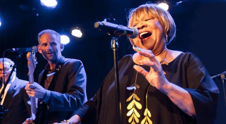 Mavis Staples singing