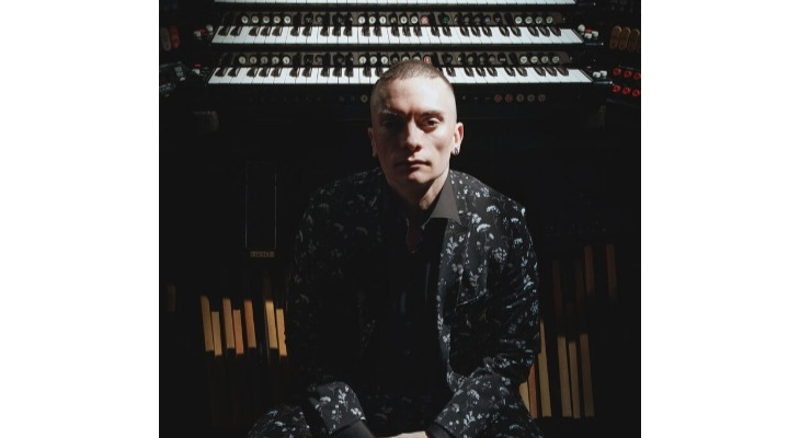 Cameron Carpenter plays Goldberg Variations on the organ