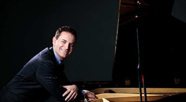 Enrico Elisi, piano