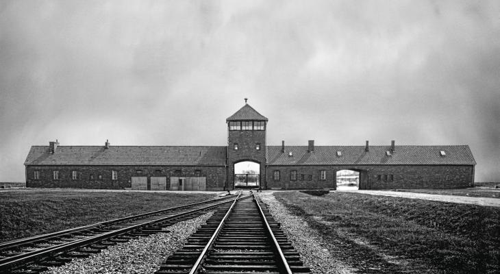 The gate in Birkenau.