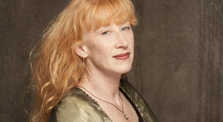 Loreena McKennitt: Under A Winter’s Moon