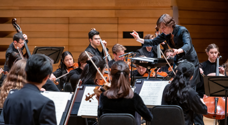 Royal Conservatory Orchestra with conductor Tania Miller: Isabella Perron, violin