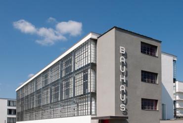 Building the Bauhaus: The Movement That Transformed Modern Art and Design