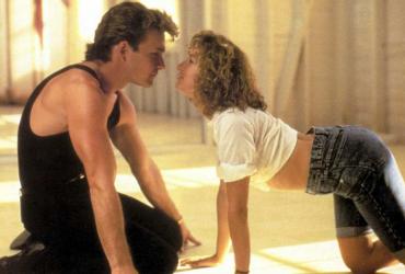 Patrick Swayze and Jennifer Grey dancing