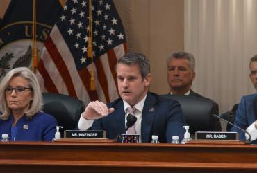 Steve Kinzinger addresses the US Congress.